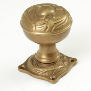 Jugendstil Türknauf drehbar aus massivem Messing patiniert