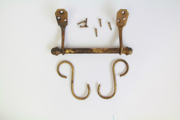 Haltestange mit Haken Messing patiniert