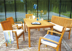 Gartenbank mit Armlehne (Verno, 3 Personen)