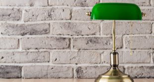 Eine Variante der klassischen Bankerlampe