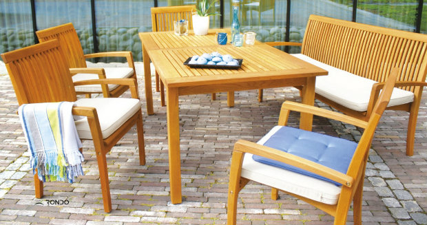 Gartenbank mit Armlehne (Verno, 3 Personen) Gartenbank mit Armlehne (Verno, 3 Personen)